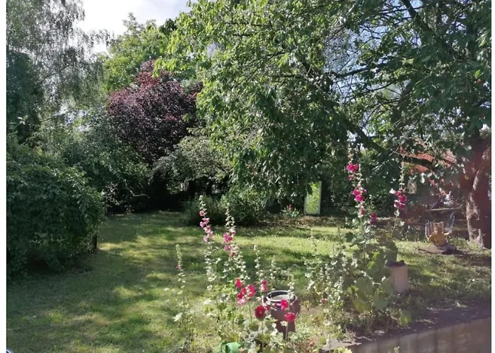 Geraeumiges 120M² Haus Mit Garten + Stellplatz